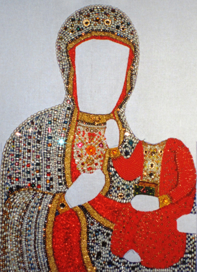 Sukienka do obrazu Matki Bożej ofiarowanemu Ojcowi Świętemu Janowi Pawłowi II 